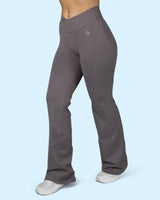 Exceed Flared Leggings - Urban Mauve