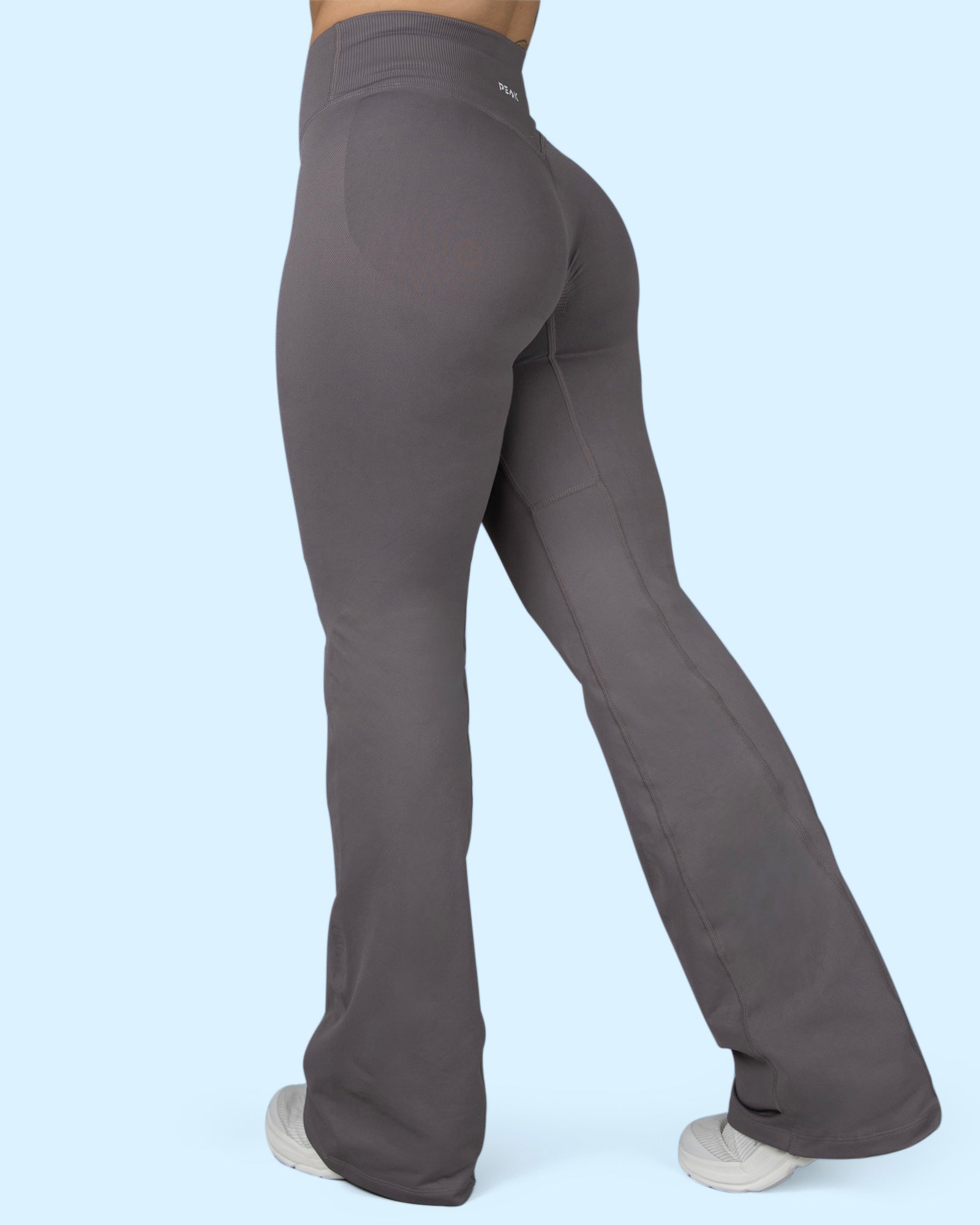 Exceed Flared Leggings - Urban Mauve